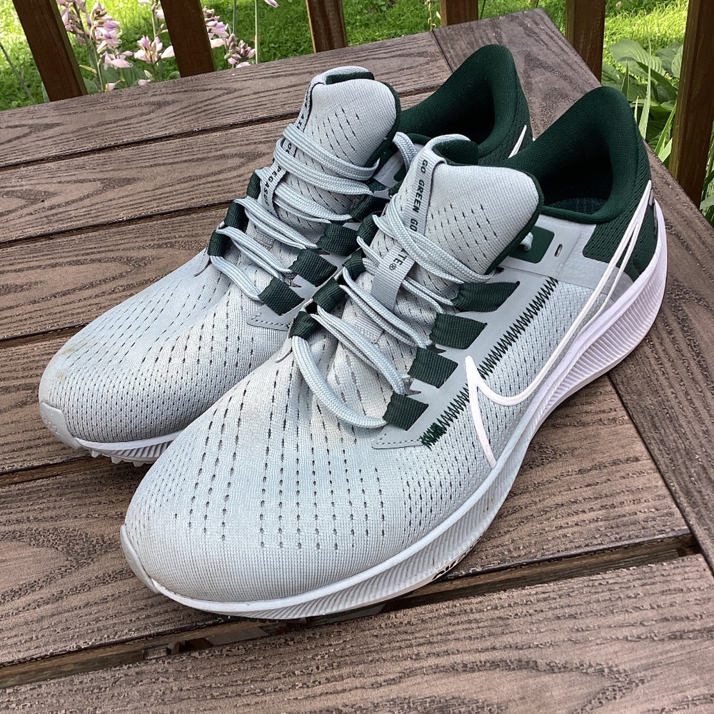 MSU Michigan State Nike Air Zoom Pegasus Mens 9 Green White Spartans *Could use